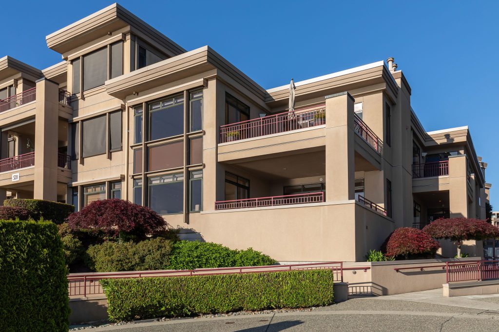 528 Lake St S Unit 101, Kirkland WA_0008
