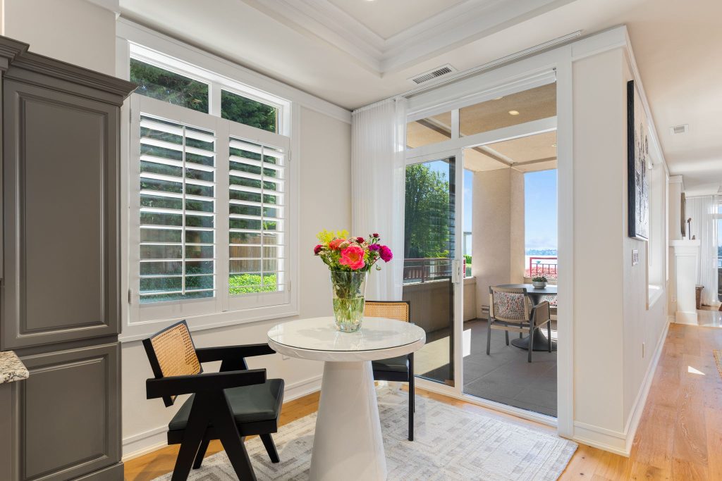528 Lake St S Unit 101, Kirkland WA_0022