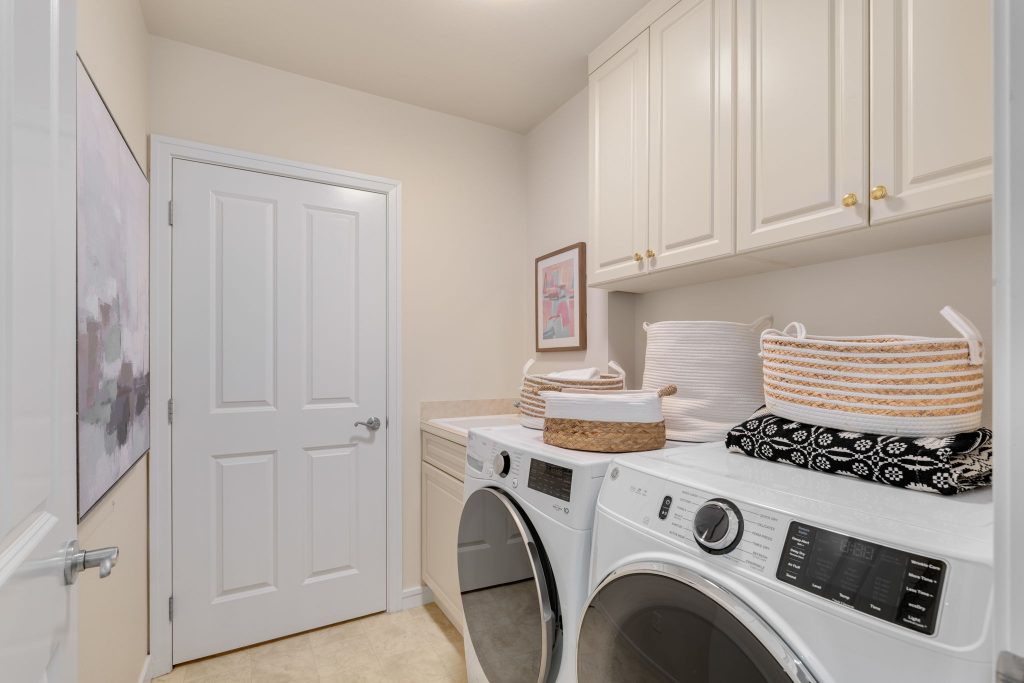 528 Lake St S Unit 101, Kirkland WA_0034