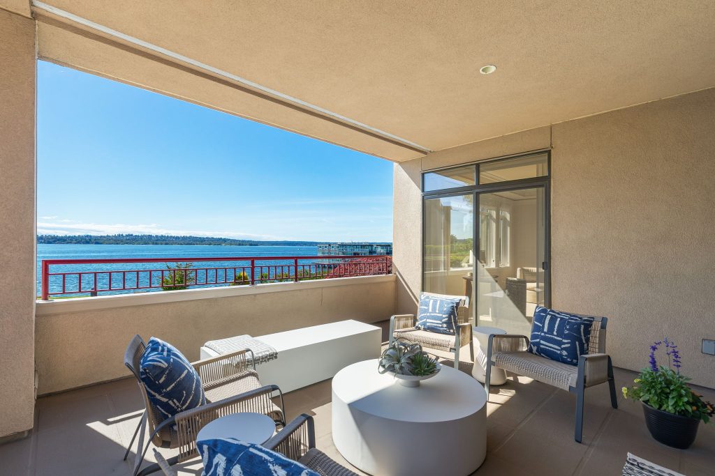 528 Lake St S Unit 101, Kirkland WA_0043